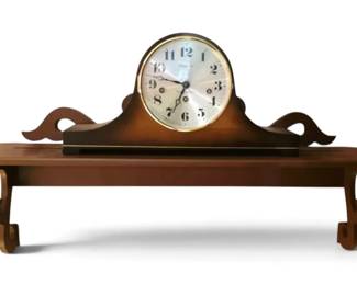 Linden Mantel Clock w Wooden Shelf