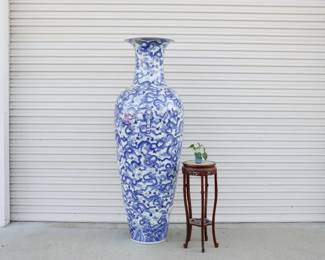 Lot 121 Monumental Chinese Blue and White Dragon Vase