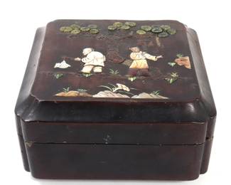 Lot 309 Beautiful Edo Box Japanese, MOP Inlayed