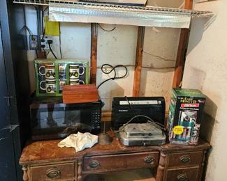 desk and more