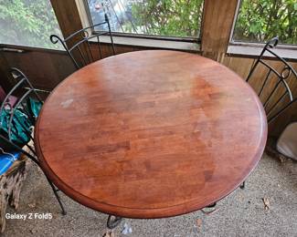 table and chairs