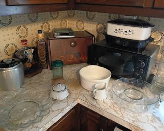 Vintage Kitchen and appliances
