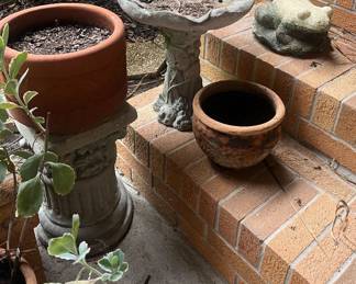 Bird baths, garden statues, terracotta pots
