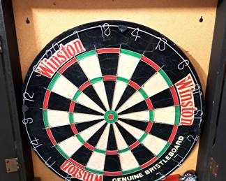 WINSTON DART BOARD