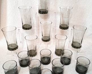 16 LIBBY MCM HOB NOB SMOKY GLASS GLASSES