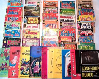 COMIC & EPHEMERA LOT