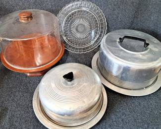 CAKE CARRIERS & STAND