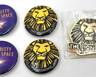  Lot #: 71 Bid Now AN Current Bid $1.00 5 days 2 hours left  AN Disney On Broadway Pins: 3 Lion King & 2 Aladdin Disney On Broadway Pins: 3 Lion King & 2 Aladdin Lot #: 72