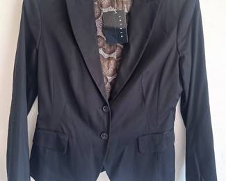 New With Tags Sisley Suit Jacket, Size 48, Retailed For $149 Lot #: 122