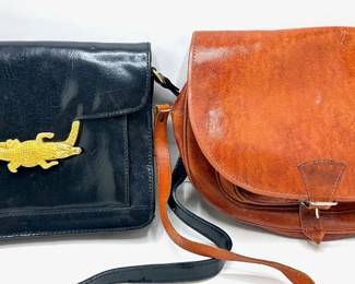 2 Vintage Leather Bags: La Regale Gold Crocodile Clasp & Hand Made Saddle Bag Lot #: 15