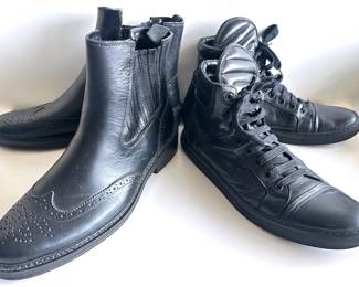 2 Pairs Kenneth Cole Men's Boots: Double Header Leather (Size 11) & Make A Splash (Size 10.5) Lot #: 46