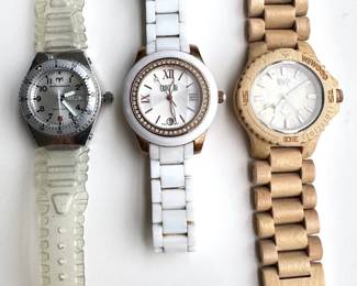 3 Watches: Technomarine, Lanciani & Wewood Lot #: 89