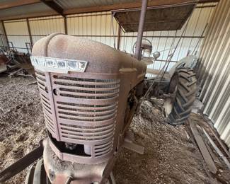 Farmall vintage tractor