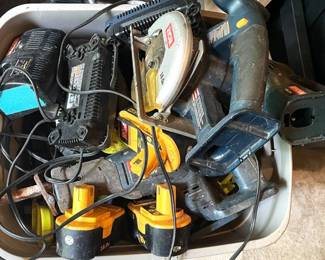 Ryobi 18V Cordless Power Tool Combo - Circular Saw, Jigsaw, Tuff Sucker Vacuum, Reciprocating Saw