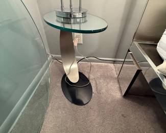 Scoop Accent Table by Elite Modern