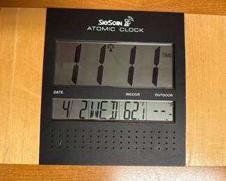 SkyScan Atomic Wall Clock