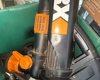 Worx Trivac 3-in-1 Electric Leaf Blower/Mulcher/Vacuum