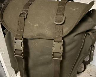 German Military Style Mountain Rucksack with Camouflage Mesh Tarp