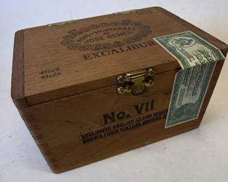 Hoyo de Monterrey de Jose Gener Excalibur Limited Edition Cigar Box