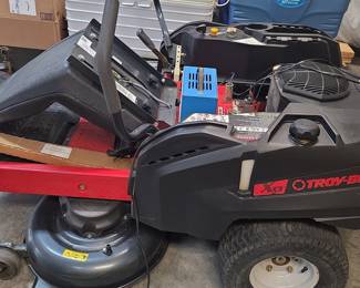 Troy-Bilt XP Riding Lawn Mower
