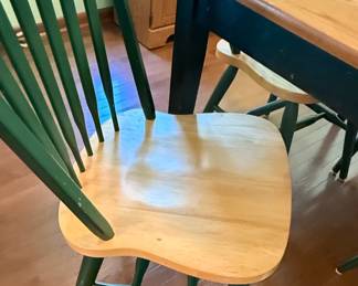 Farmhouse Style Windsor Dining Set