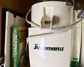 The Juiceman II Automatic Juice Extractor
