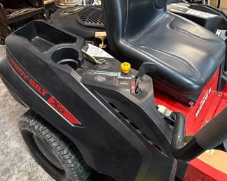 Troy-Bilt Mustang 42 XP Zero-Turn Mower