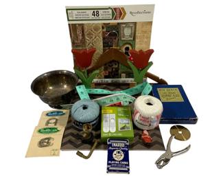 7404 - Assorted Items