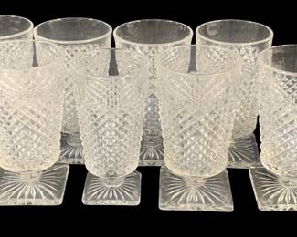 5946 - 8 Glasses - 5" Tall