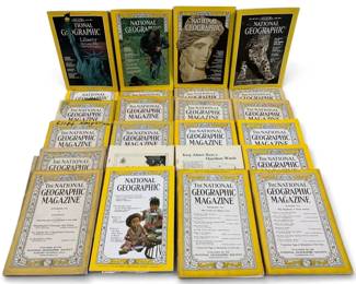 1013 - Assorted National Geographic Magazines