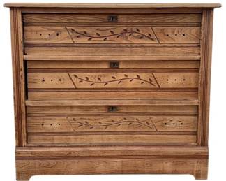 3000 - Vintage Butterprint Carved 3 Drawer Chest (Description): 33 x 38 x 16