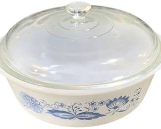 5231 - Vintage Ovenware Dish w/ Lid - 10 x 9 x 6