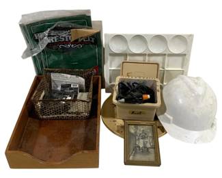 2028 - Assorted Items
