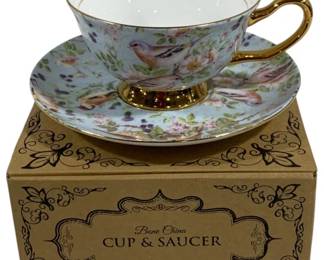7317 - Teahouse Emporium Teacup & Saucer w/ Box (Description): 2.5 x 6
