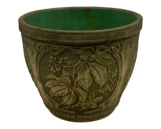 4719 - Pottery Planter - 12 x 9.5 (Description): As is/Cracked