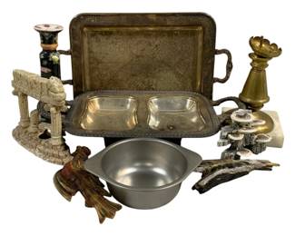2324 - Assorted Items (Description): A miscellaneous lot of assorted items.