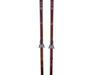 3042 - Vintage Esko Jarvinen Wooden Skis Finland (Description): 79" Long