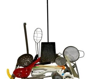 5584 - Lot of Assorted Kitchen Items & More