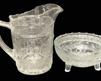 2284 - 2 "Bird & Strawberry" Glass Items