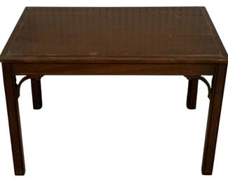 2495 - Wood Table - 17 x 26 x 18