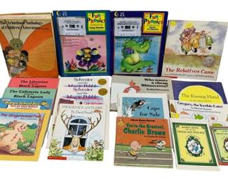 2002 - Assorted Children's Books (Description): A lot of assorted children's books featuring  a variety of popular titles and authors. The  collection includes classic picture books,  educational phonics materials with cassette  tapes, and beloved stories suitable for young readers.