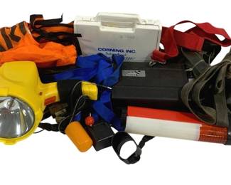 6672 - Lot of Assorted Flashlights, Safety Kit & More (Description): Used as is electric/electronic/mechanical  item. No guarantee all components present,  untested.