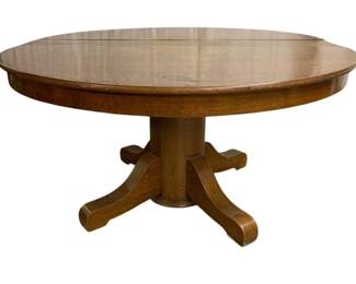 7522 - Vintage Oak Round Pedestal Base Table w/ Leaf (Description): 29 x 65 x 54