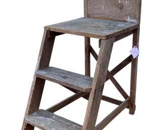 3045 - Vintage Step Ladder - 33 x 14.5 x 22.5