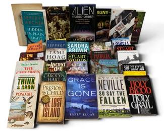 1016 - Assorted Paperback Books