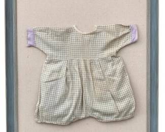 7257 - Framed Baby Outfit - 27 x 22.5