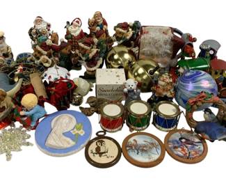2187 - Assorted Christmas Ornaments