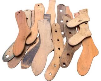 7263 - Assorted Wood Stocking Molds - 36" Long