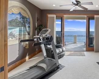 Treadmill $200