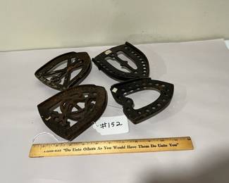 Vintage Trivet Lot #152